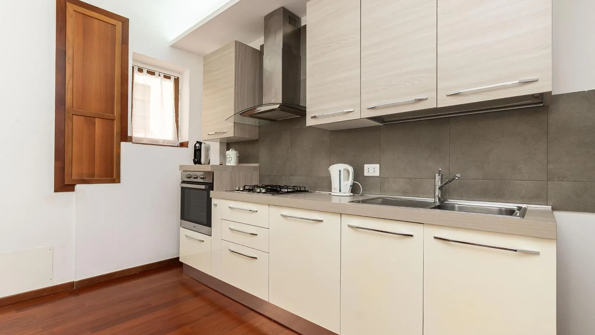 Nest Of Charm - A Step From Cinque Terre - Apartment La Spezia 0*,  Italy
